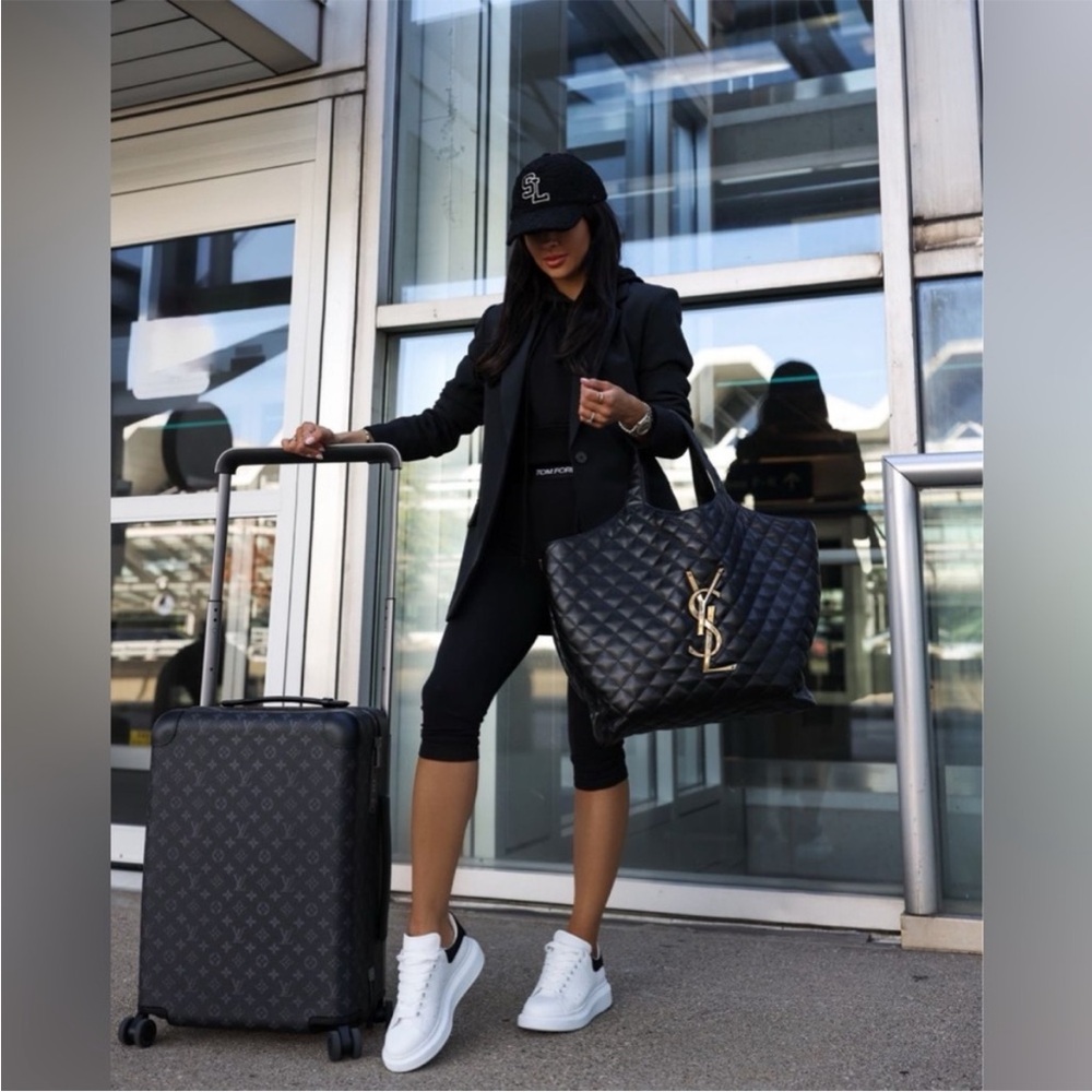 YVES SAINT LAURENT MAXI TOTE